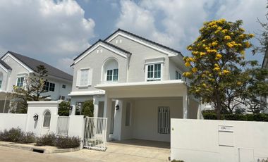 Аренда 3 спальни дом в Bang Phli, Самутпракан