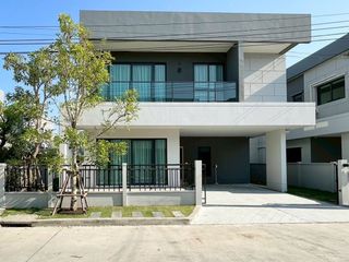 For rent 4 bedrooms house in Bang Phli, Samut Prakan