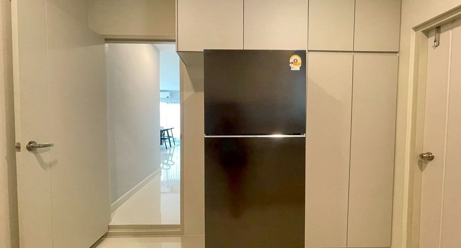Casa en alquiler de 4 habitaciones en Bang Phli, Samut Prakan