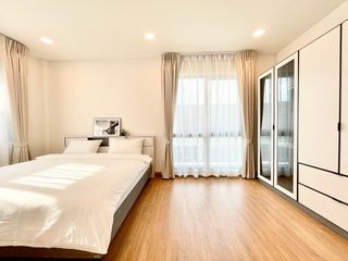 For rent 4 bedrooms house in Bang Phli, Samut Prakan