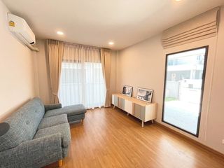 For rent 4 bedrooms house in Bang Phli, Samut Prakan