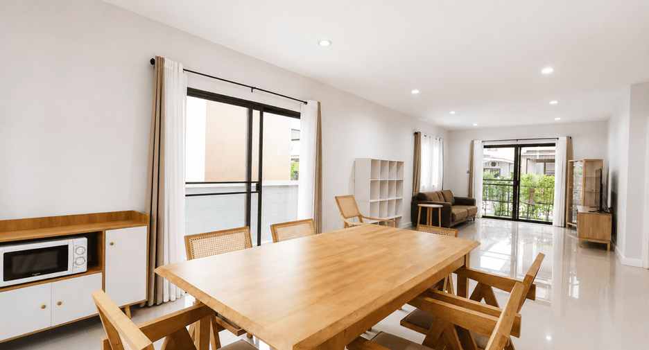 出租 4 卧室 独立屋 在 Saraphi, Chiang Mai