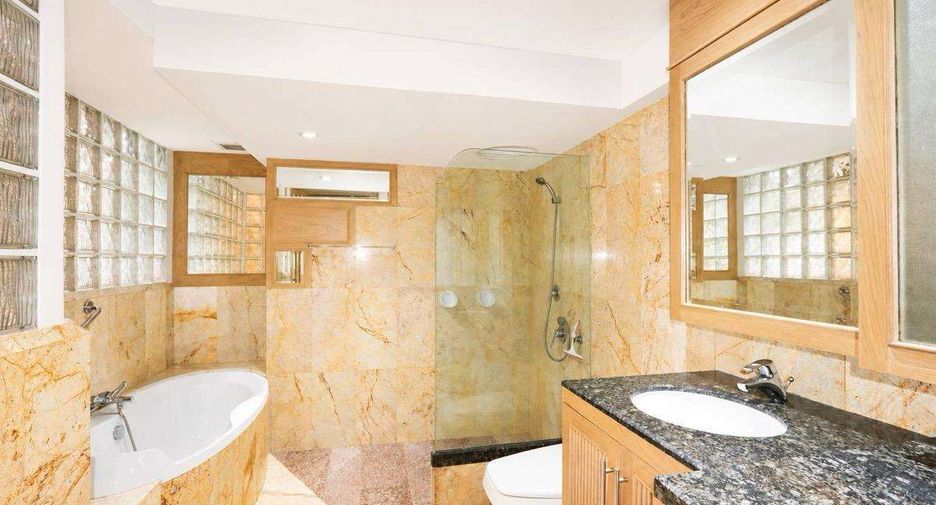 For rent 2 bedrooms condo in Mueang Chiang Mai, Chiang Mai