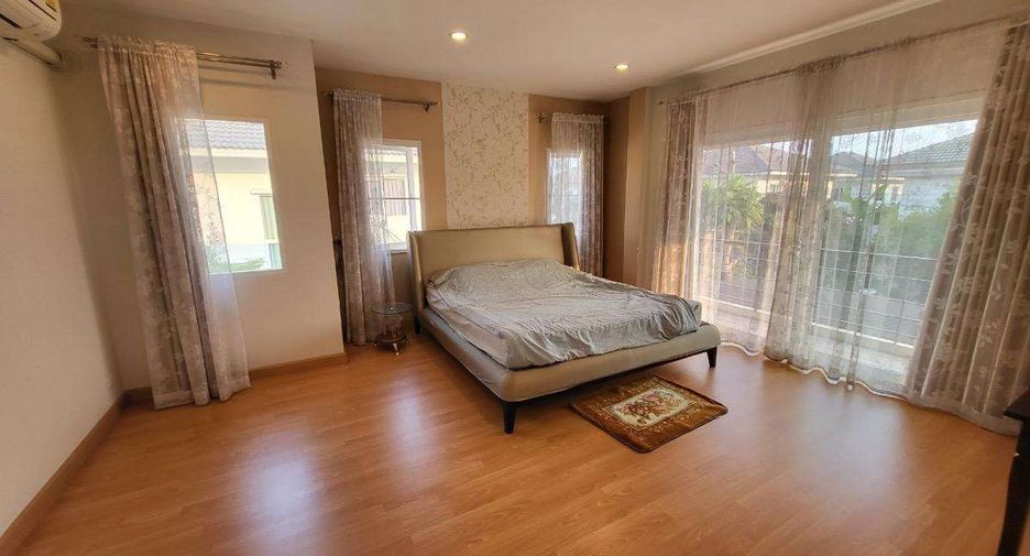 For rent 3 bedrooms house in San Sai, Chiang Mai
