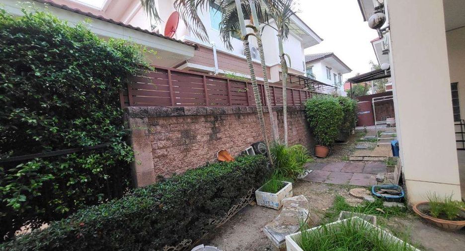 For rent 3 bedrooms house in San Sai, Chiang Mai