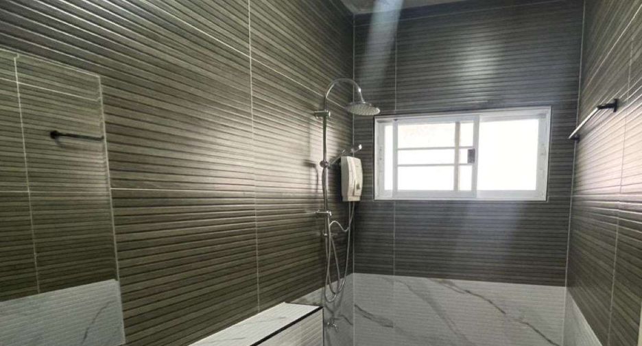 For rent 2 bedrooms house in Mueang Chiang Mai, Chiang Mai