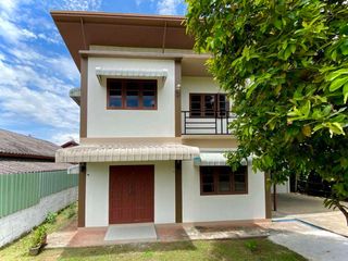 For rent 5 bedrooms house in Saraphi, Chiang Mai