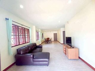 出租 5 卧室 独立屋 在 Saraphi, Chiang Mai