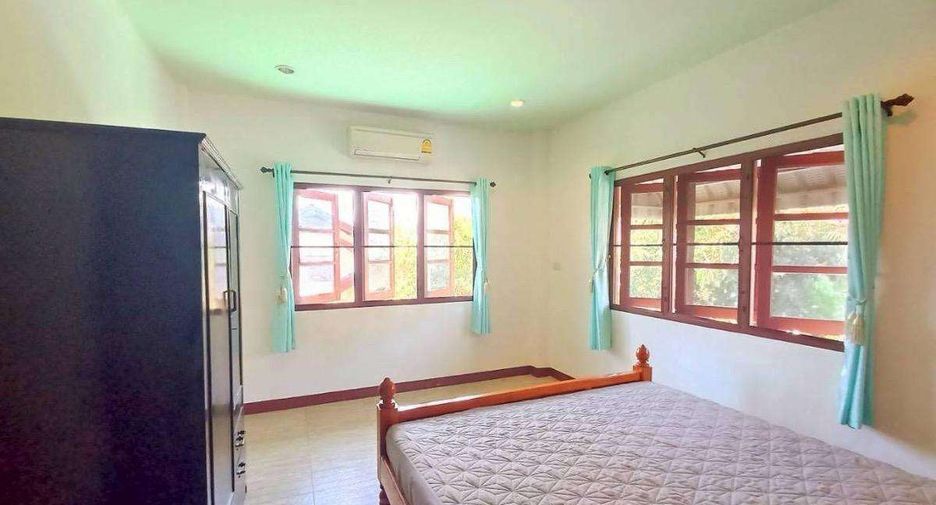 出租 5 卧室 独立屋 在 Saraphi, Chiang Mai