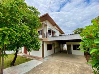 For rent 5 bedrooms house in Saraphi, Chiang Mai