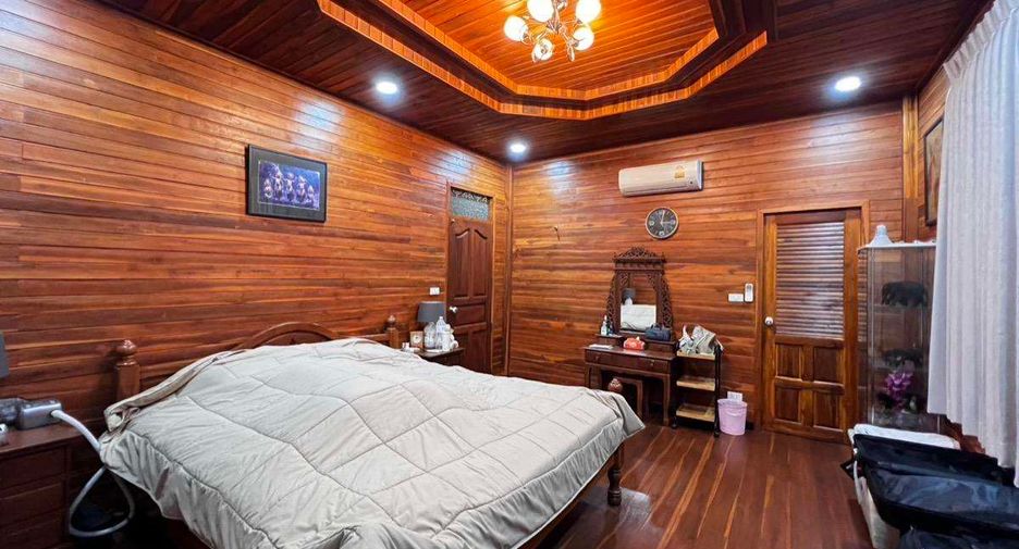 À louer 3 chambres maison à Mueang Chiang Mai, Chiang Mai