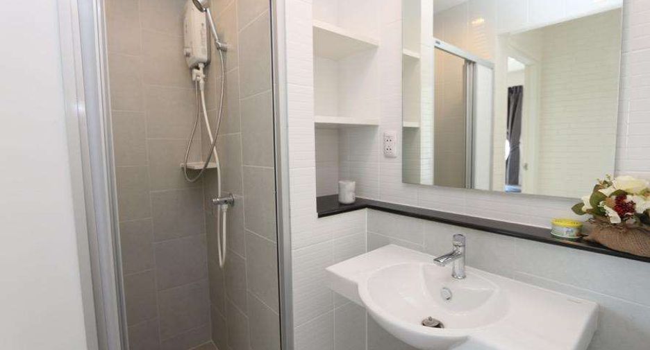 For rent 2 bedrooms condo in Mueang Chiang Mai, Chiang Mai