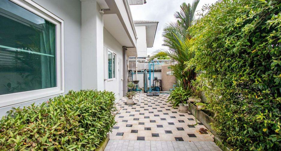 À vendre 4 chambres maison à San Kamphaeng, Chiang Mai