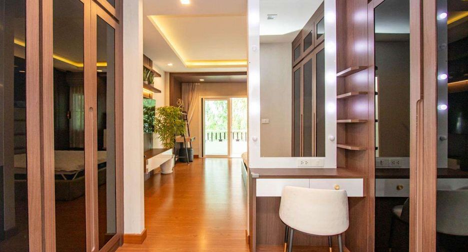 À vendre 4 chambres maison à San Kamphaeng, Chiang Mai