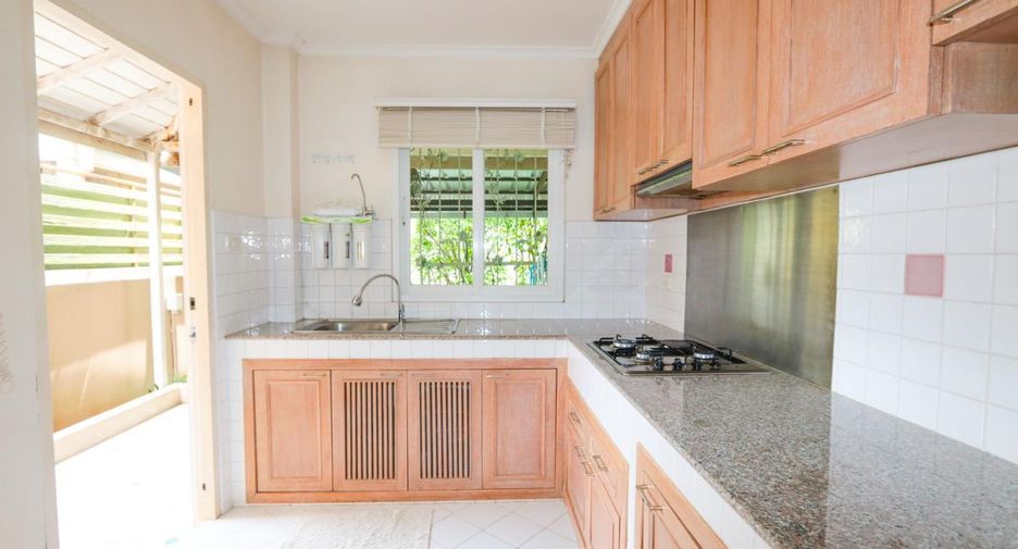 For sale 3 bedrooms house in San Sai, Chiang Mai