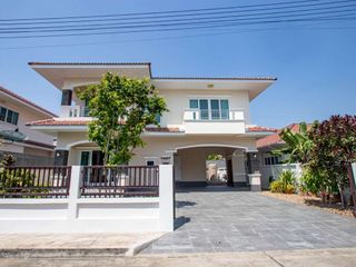 Haus zur Miete mit 4 Zimmer in San Kamphaeng, Chiang Mai