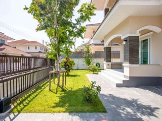 Haus zur Miete mit 4 Zimmer in San Kamphaeng, Chiang Mai