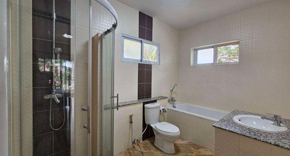 For rent 3 bedrooms house in Doi Saket, Chiang Mai