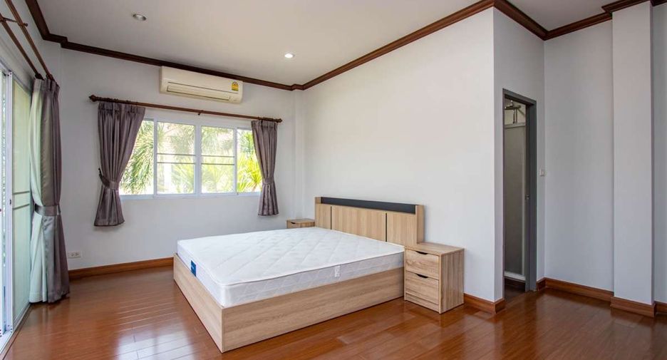Haus zur Miete mit 4 Zimmer in San Kamphaeng, Chiang Mai