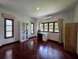 Haus zur Miete mit 4 Zimmer in San Kamphaeng, Chiang Mai