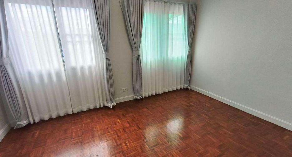 For rent 3 bedrooms house in Hang Dong, Chiang Mai