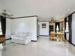 Casa en alquiler de 3 habitaciones en Mueang Chiang Mai, Chiang Mai