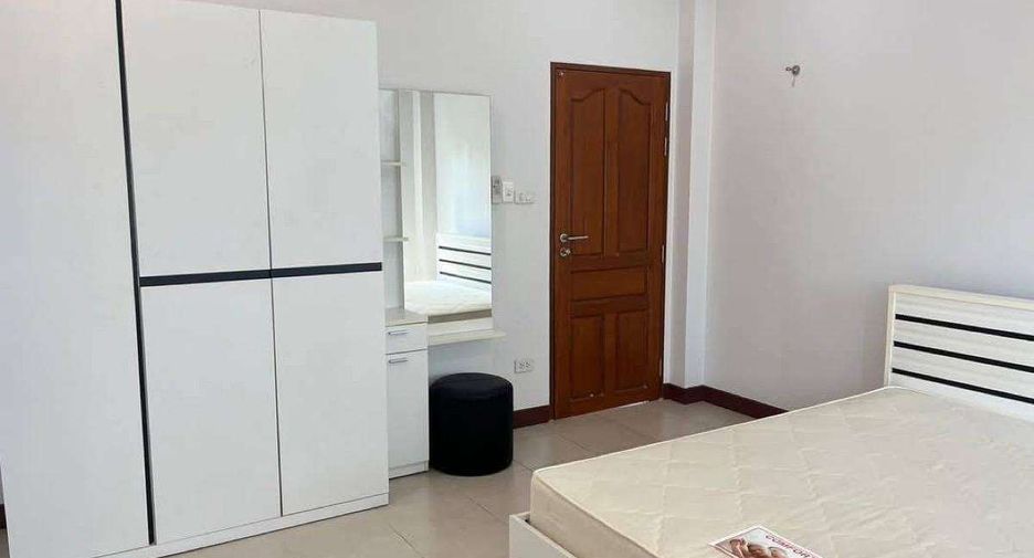 Haus zur Miete mit 3 Zimmer in Saraphi, Chiang Mai