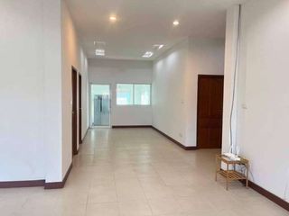Haus zur Miete mit 3 Zimmer in Saraphi, Chiang Mai
