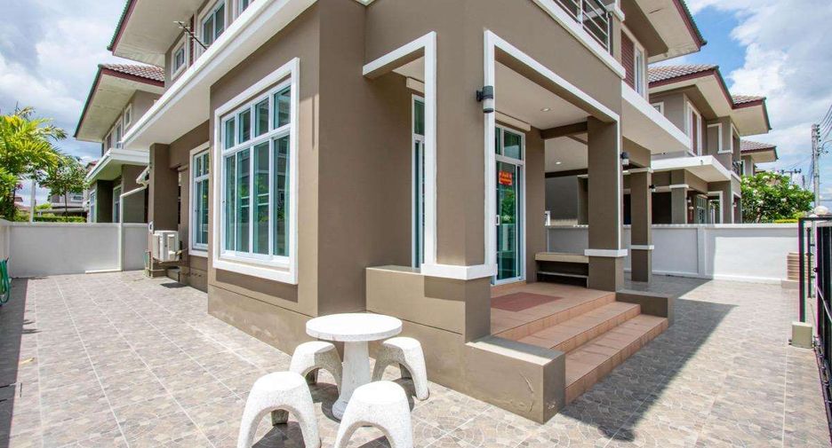 À vendre 4 chambres maison à San Kamphaeng, Chiang Mai