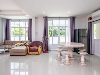 À vendre 4 chambres maison à San Kamphaeng, Chiang Mai