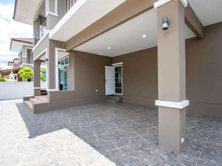 À vendre 4 chambres maison à San Kamphaeng, Chiang Mai