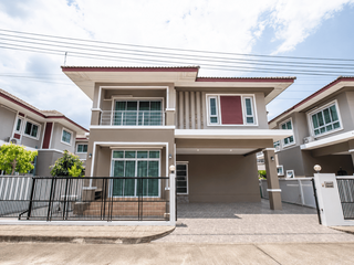 À vendre 4 chambres maison à San Kamphaeng, Chiang Mai