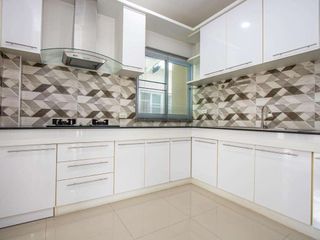 À vendre 4 chambres maison à San Kamphaeng, Chiang Mai