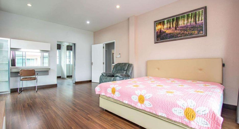 À vendre 4 chambres maison à San Kamphaeng, Chiang Mai