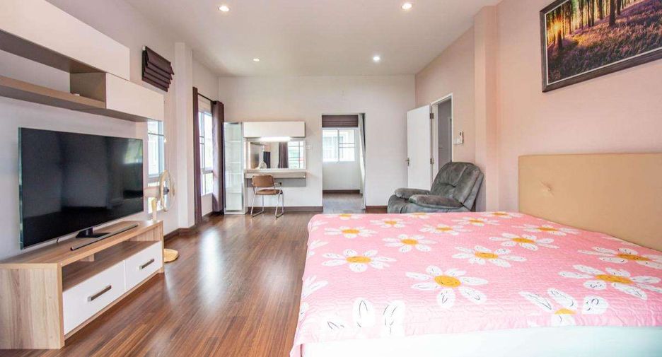 À vendre 4 chambres maison à San Kamphaeng, Chiang Mai