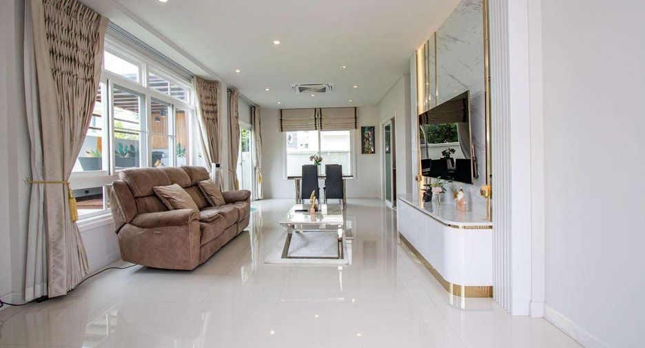 For sale 4 bedrooms house in Hang Dong, Chiang Mai