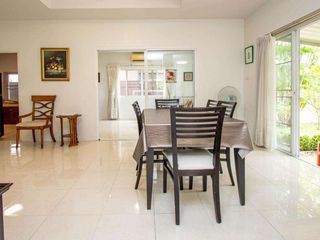 For rent 3 bedrooms house in Mueang Chiang Mai, Chiang Mai