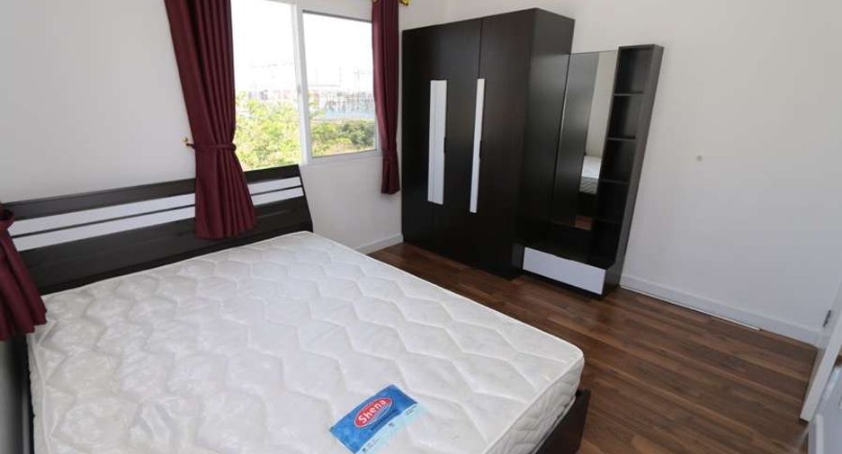 For rent 3 bedrooms house in San Kamphaeng, Chiang Mai