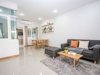 For rent 4 bedrooms house in Mueang Chiang Mai, Chiang Mai