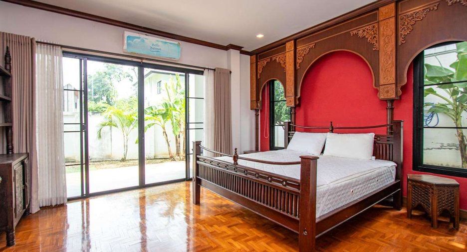 For rent 5 bedrooms house in Mueang Chiang Mai, Chiang Mai