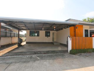For sale 3 bedrooms house in Saraphi, Chiang Mai
