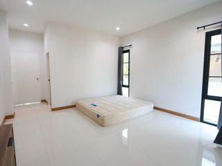 For sale 3 bedrooms house in Saraphi, Chiang Mai