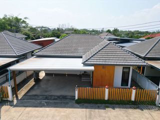 For sale 3 bedrooms house in Saraphi, Chiang Mai