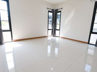 For sale 3 bedrooms house in Saraphi, Chiang Mai