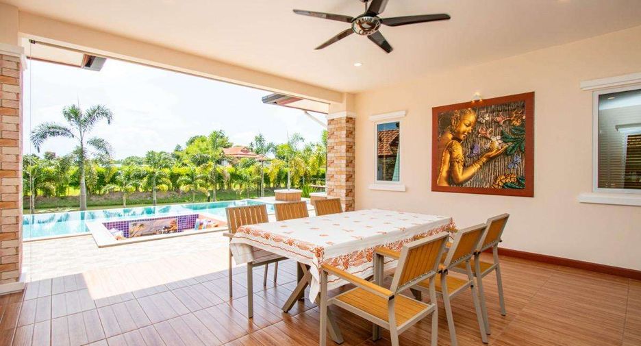 For rent 4 bedrooms house in San Sai, Chiang Mai