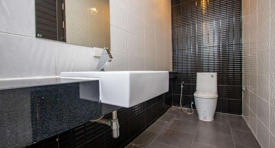 For rent 2 bedrooms house in Mueang Chiang Mai, Chiang Mai