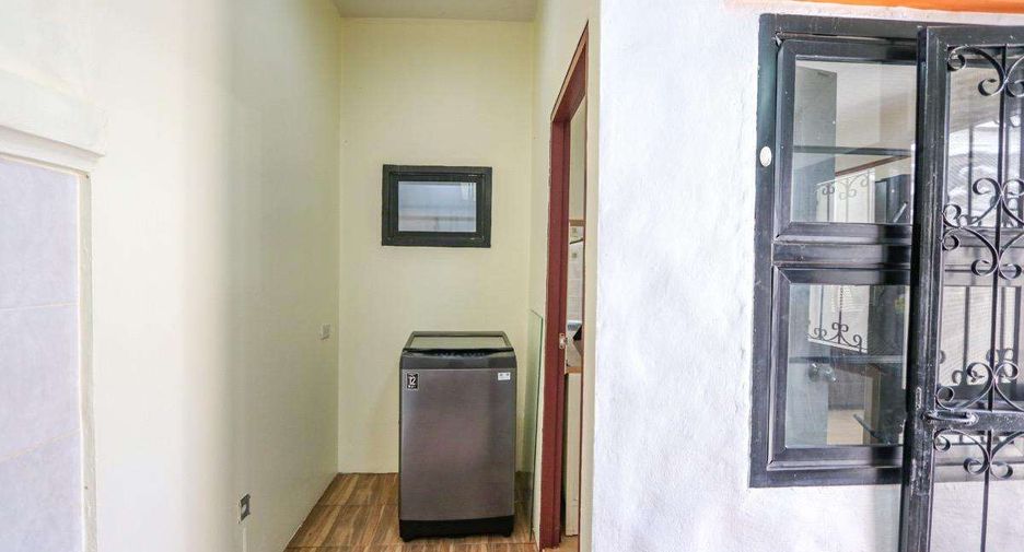 For rent 2 bedrooms house in Mueang Chiang Mai, Chiang Mai
