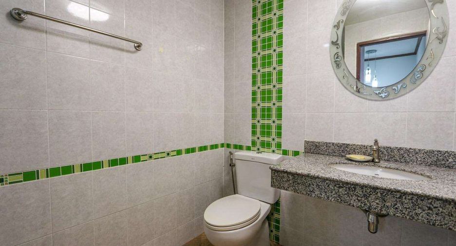 For rent 2 bedrooms house in Mueang Chiang Mai, Chiang Mai