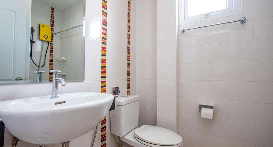 For rent 3 bedrooms house in Mueang Chiang Mai, Chiang Mai