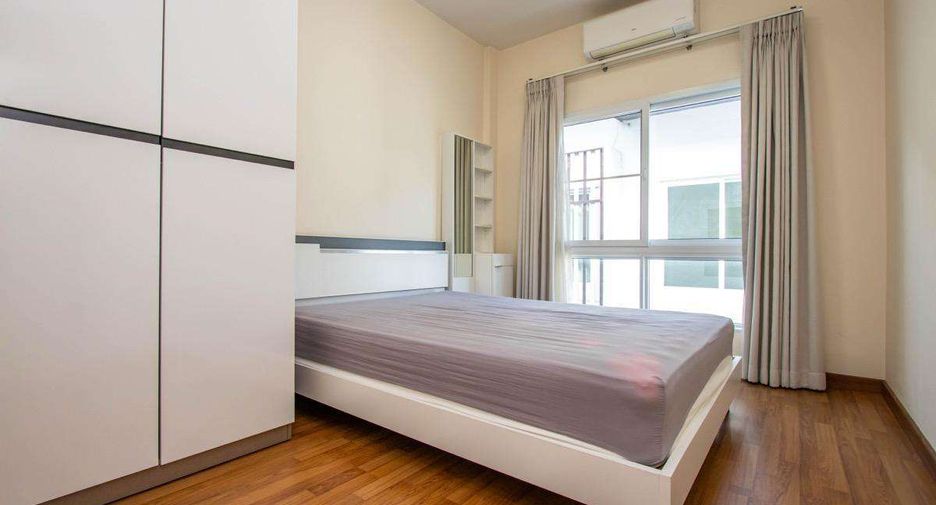 For rent 3 bedrooms house in Mueang Chiang Mai, Chiang Mai